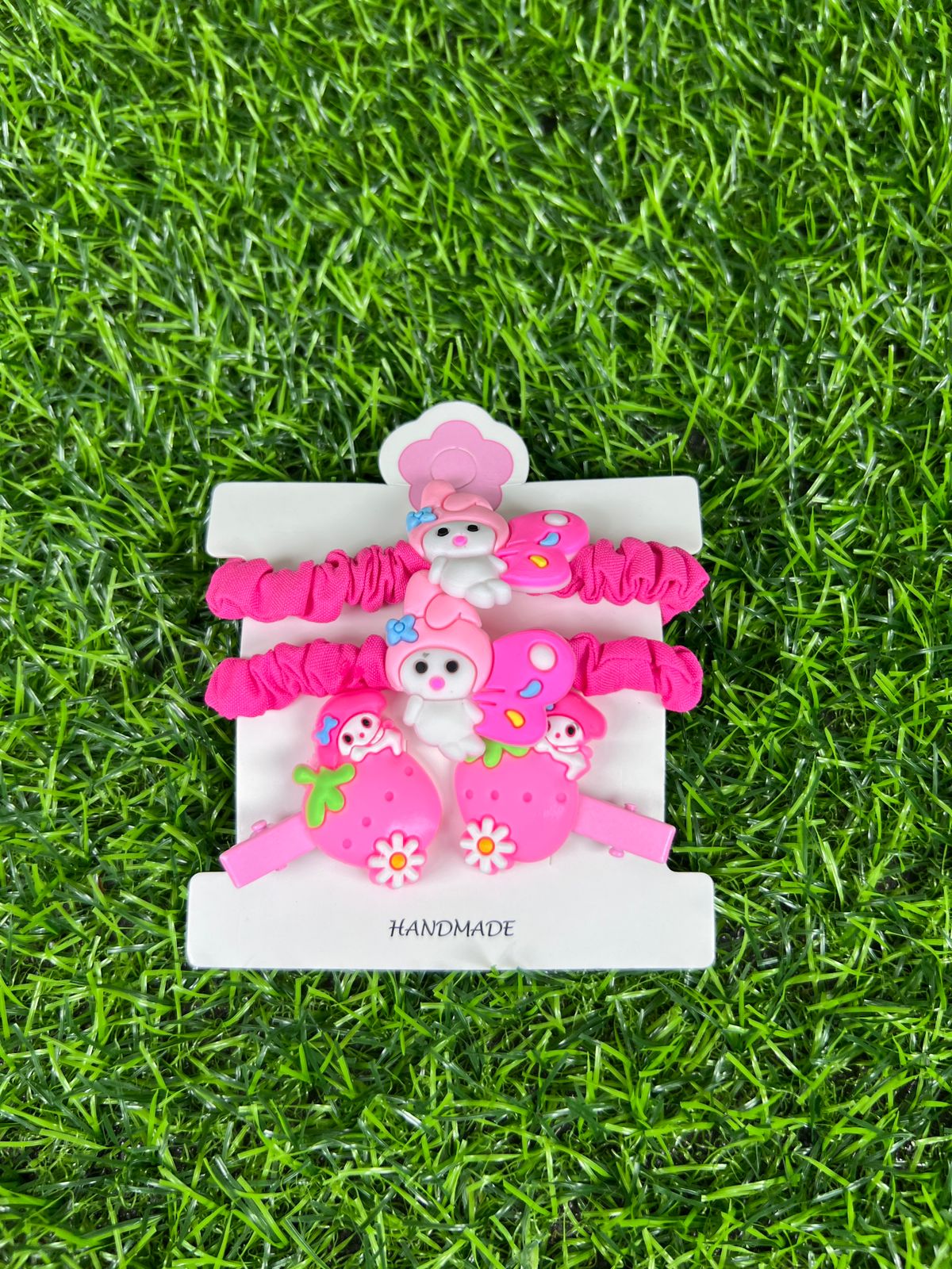 Pack of 2 imported ponies and 2 clips for kids girls